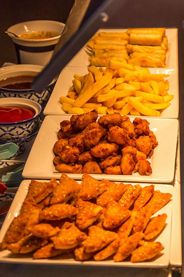 Thai Rama IV Restaurant Sunday Buffet